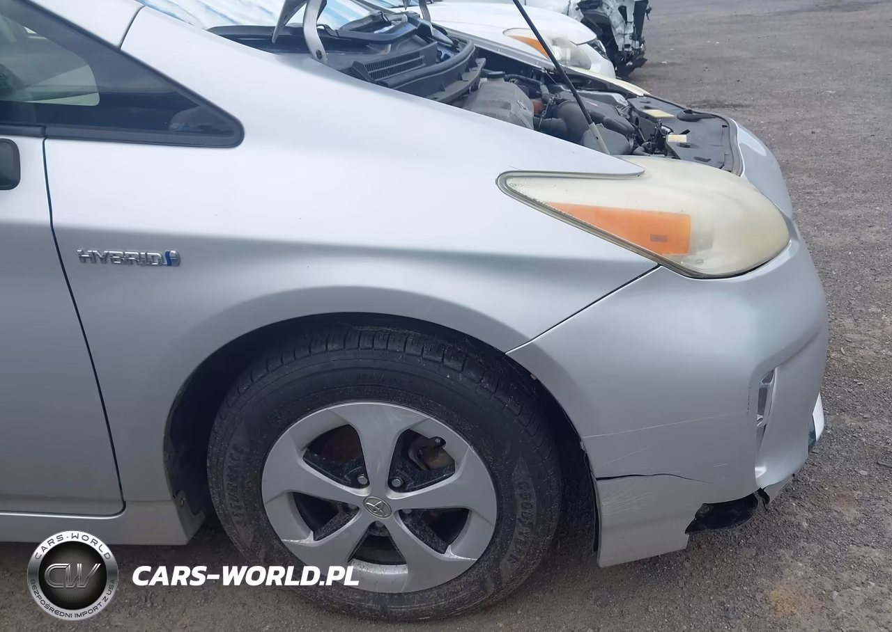 2014 Toyota Prius Three VIN:JTDKN3DU5E1746471 - 19
