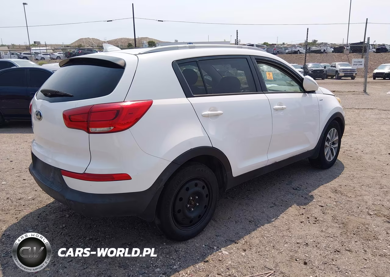 2015 Kia Sportage Lx VIN:KNDPBCAC4F7710408 - 4