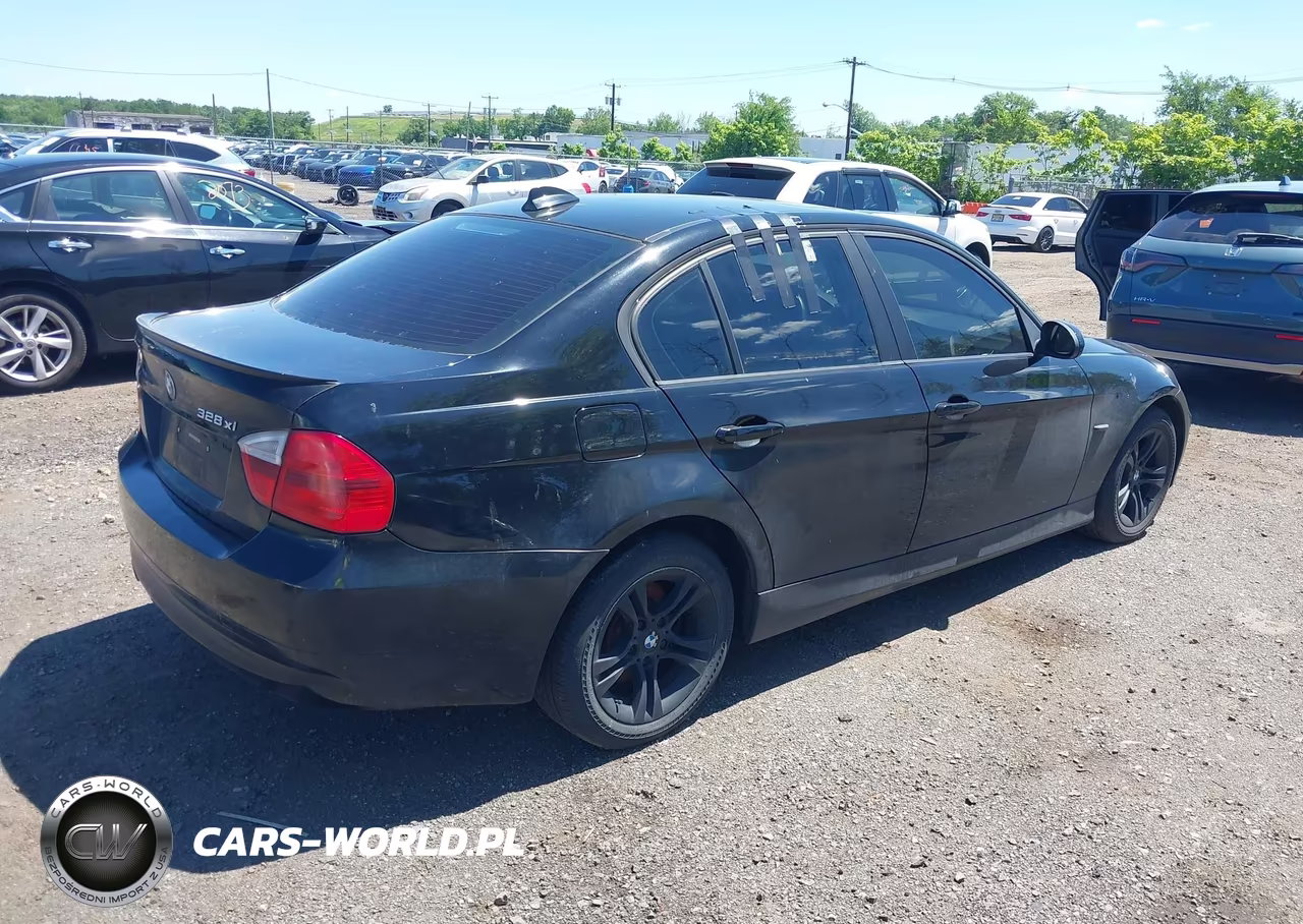 2008 BMW 328Xi VIN:WBAVC73548KX90719 - 4