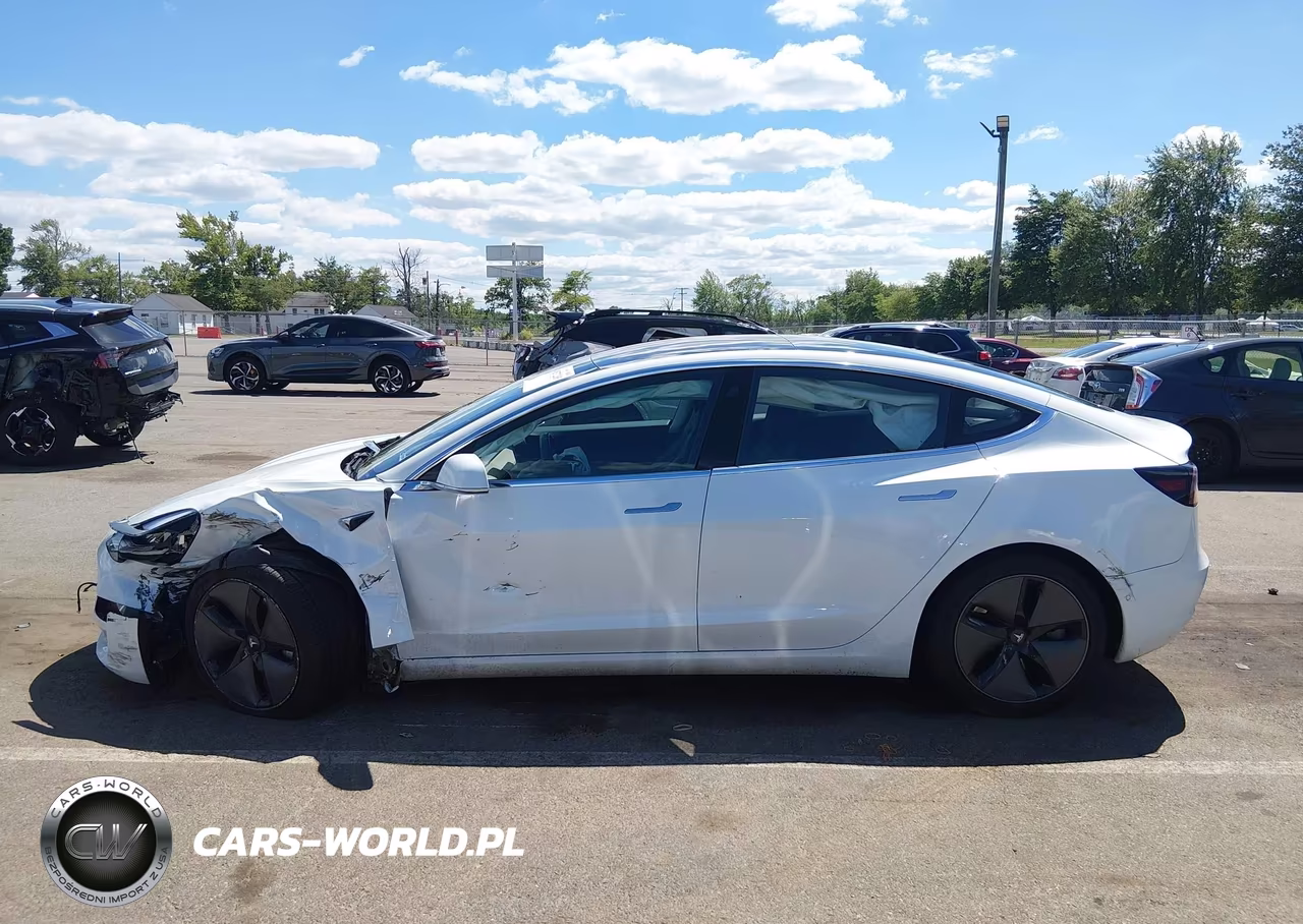 2018 Tesla Model 3 Long Range-Performance VIN:5YJ3E1EB5JF120832 - 13