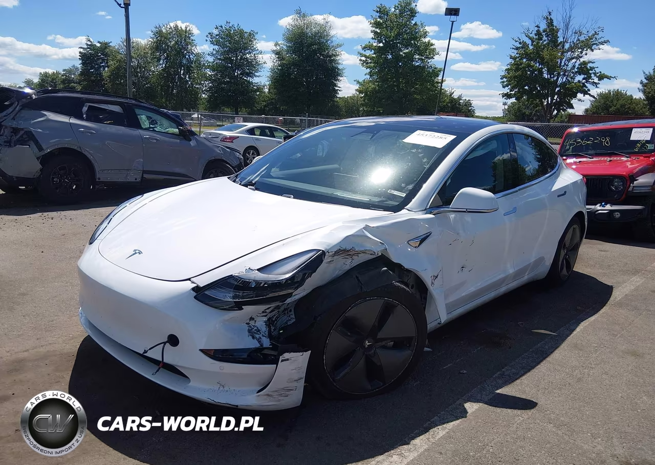 2018 Tesla Model 3 Long Range-Performance VIN:5YJ3E1EB5JF120832 - 2