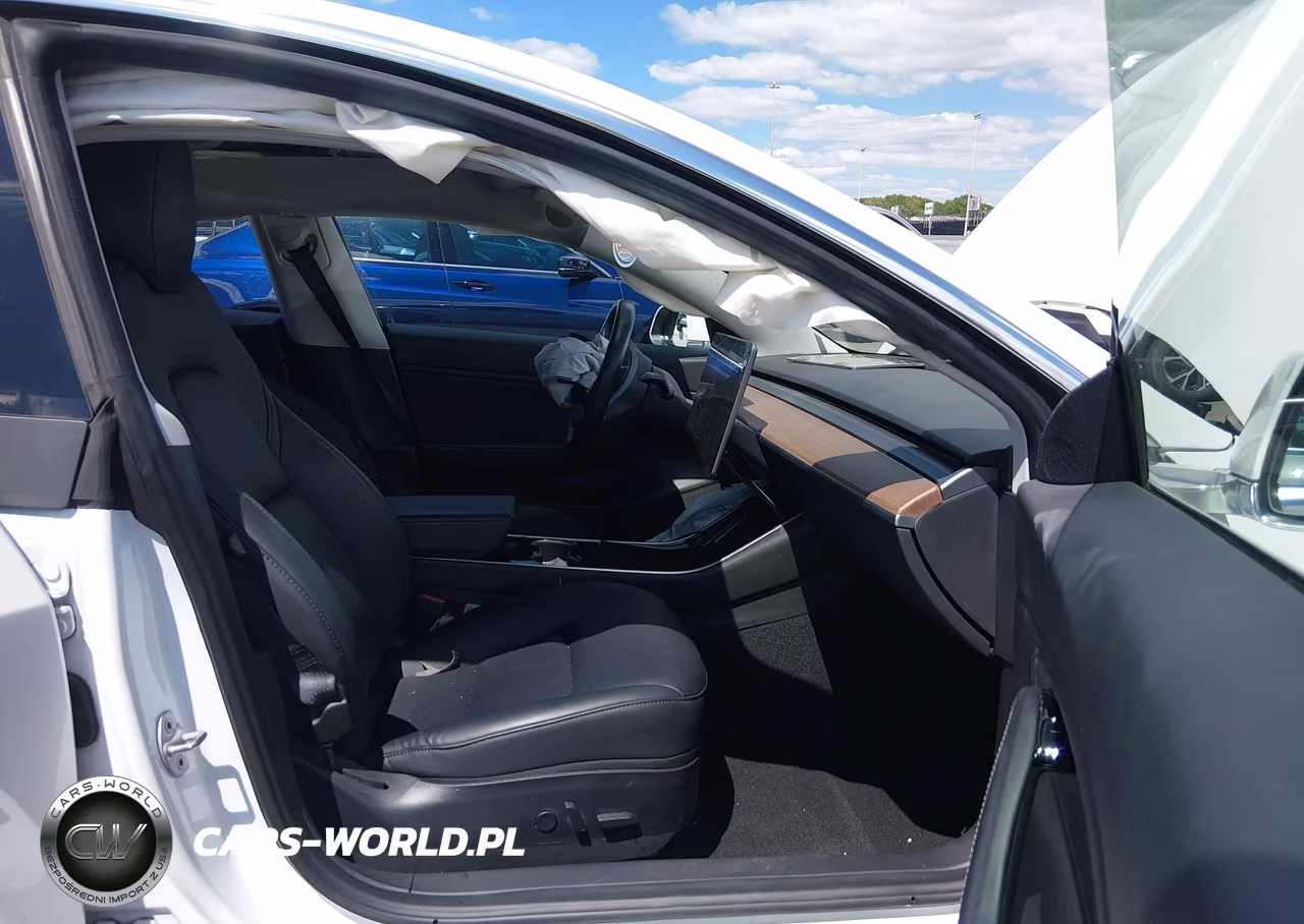 2018 Tesla Model 3 Long Range-Performance VIN:5YJ3E1EB5JF120832 - 5