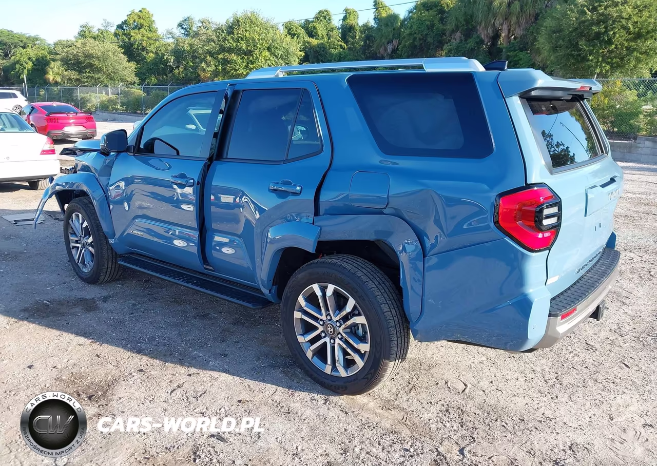 2025 Toyota 4Runner Limited VIN:JTEVA5BR8S5070469 - 3