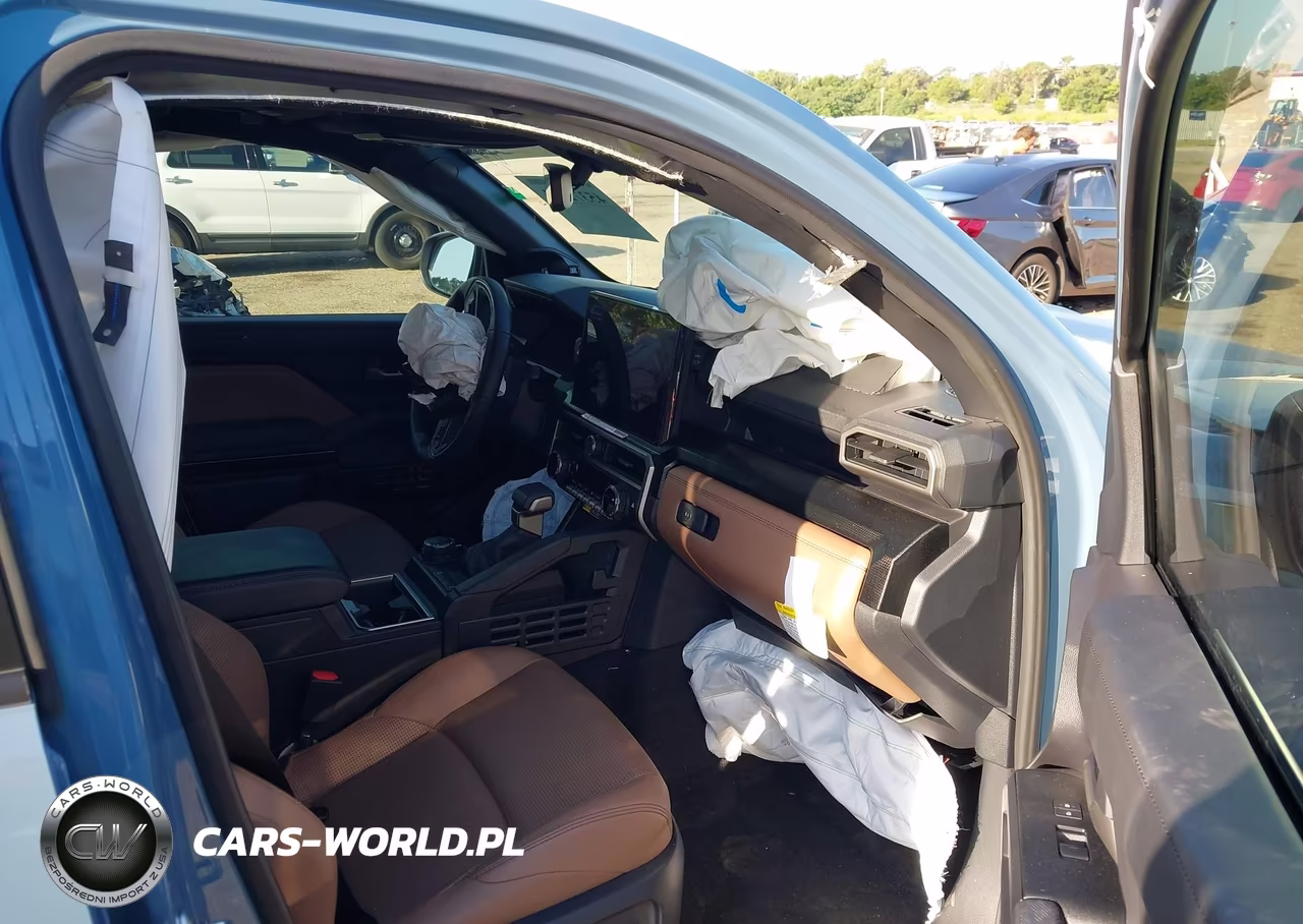 2025 Toyota 4Runner Limited VIN:JTEVA5BR8S5070469 - 5