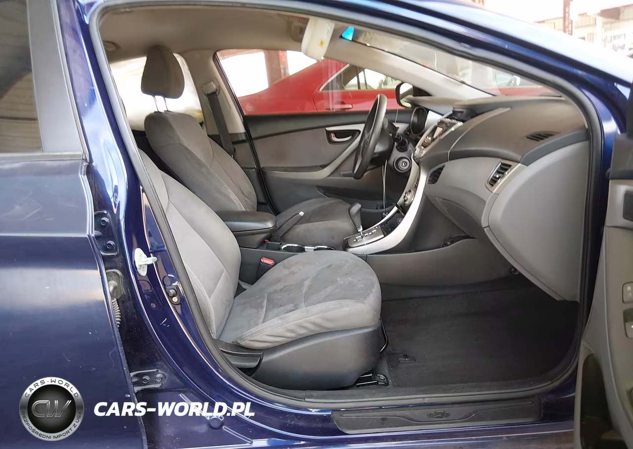 2012 Hyundai Elantra Gls VIN:5NPDH4AE9CH064900 - 5