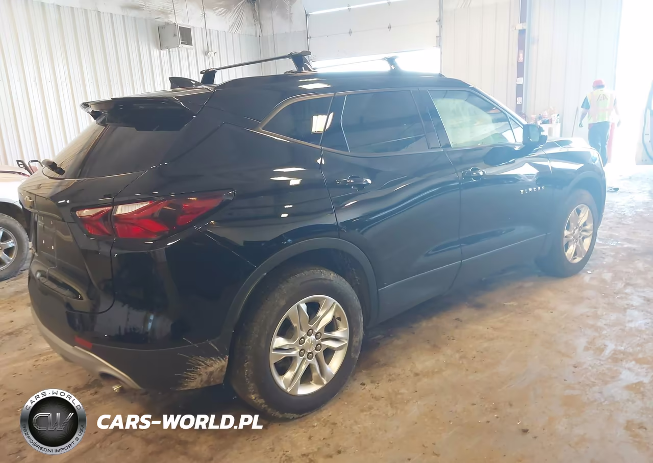 2022 Chevrolet Blazer Awd 2Lt VIN:3GNKBHR47NS218385 - 4