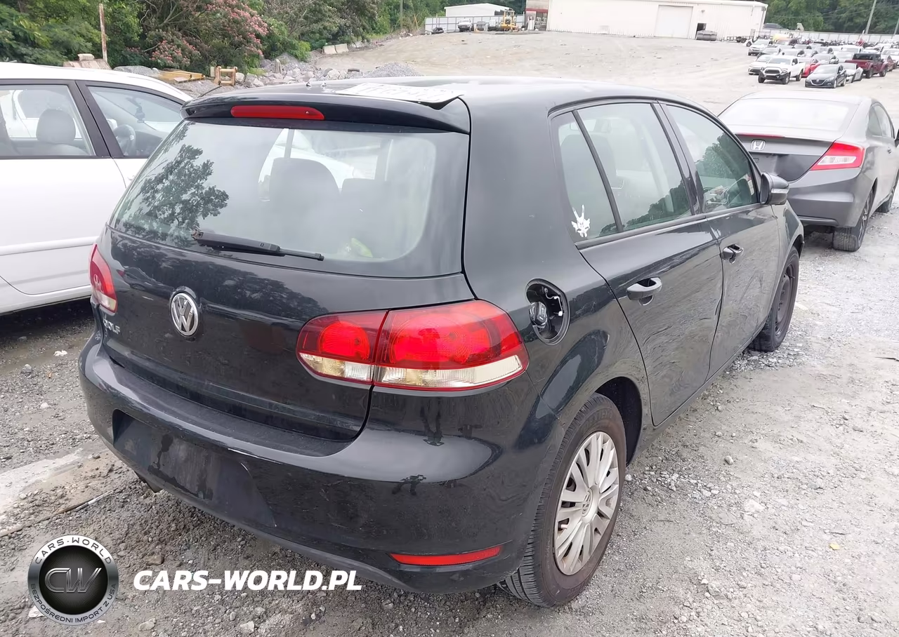 2013 Volkswagen Golf 2.5L 4-Door VIN:WVWDB7AJ6DW122005 - 4