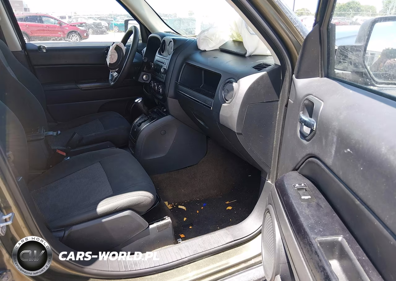 2015 Jeep Patriot Sport VIN:1C4NJRBB7FD379344 - 5