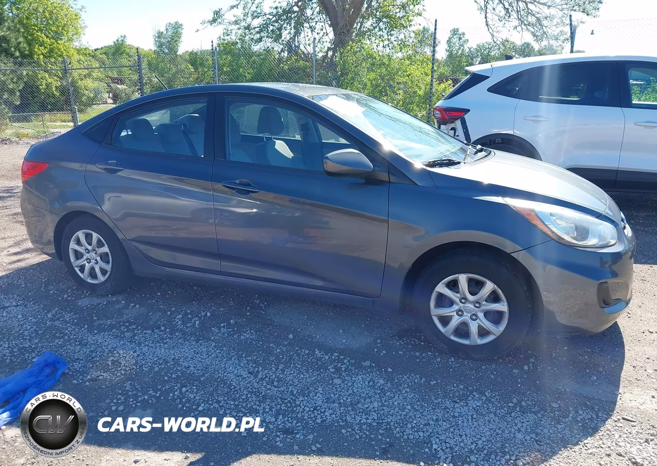 2012 Hyundai Accent Gls – zdjęcie 1 z 11