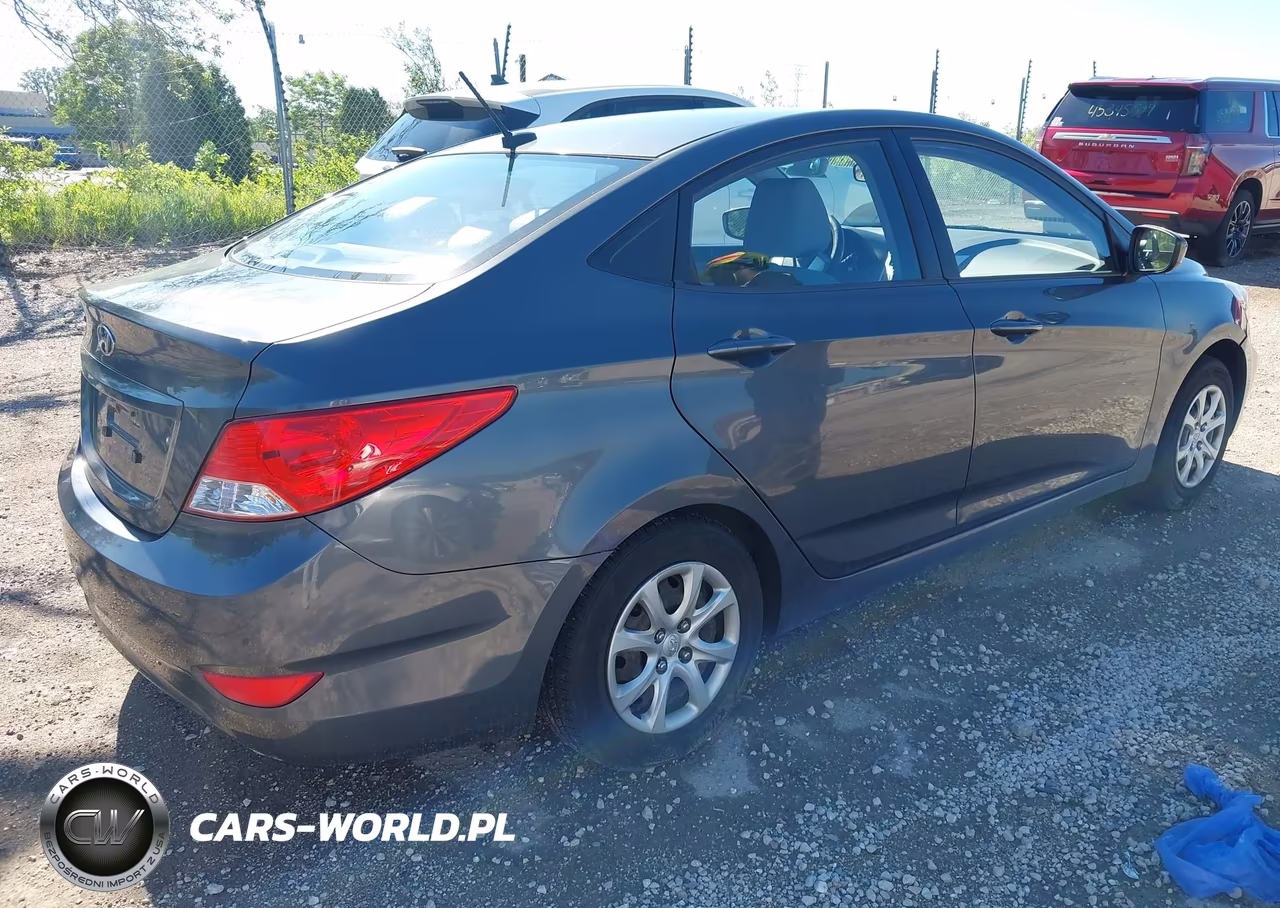 2012 Hyundai Accent Gls VIN:KMHCT4AE8CU208660 - 4