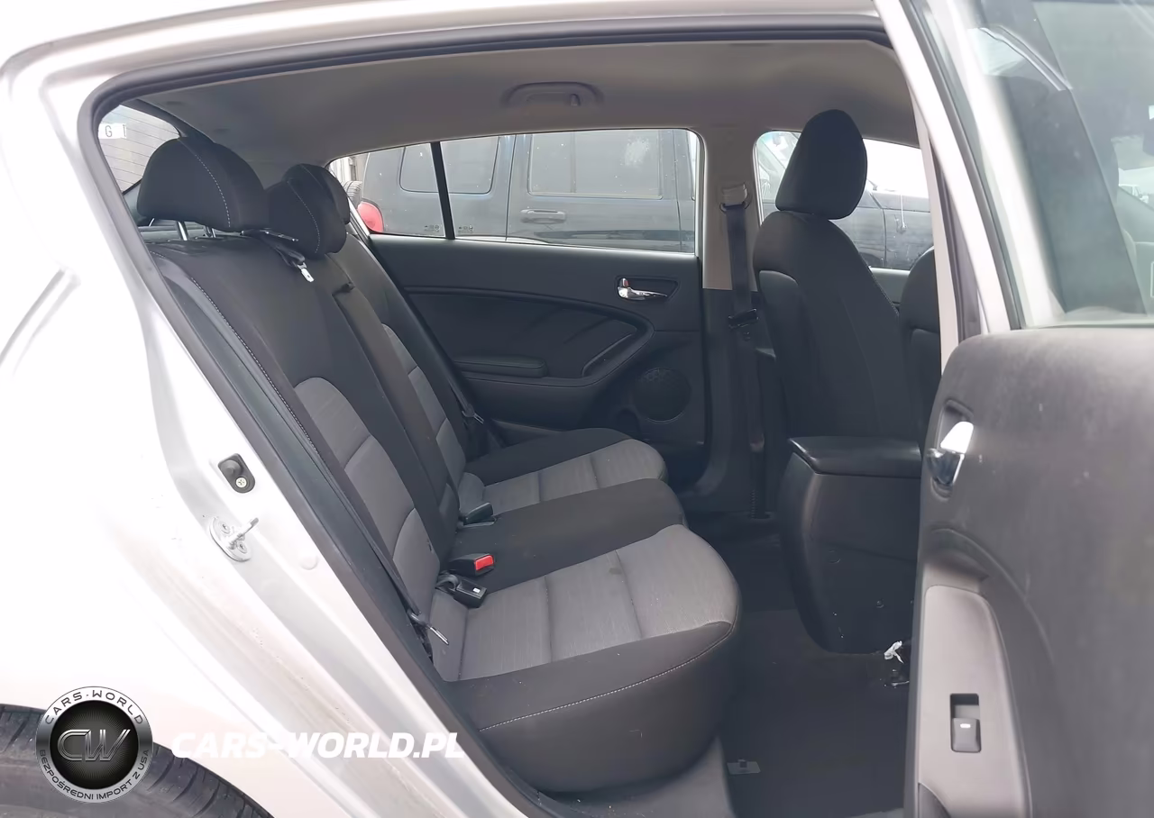 2016 Kia Forte Lx VIN:KNAFK5A82G5571781 - 8