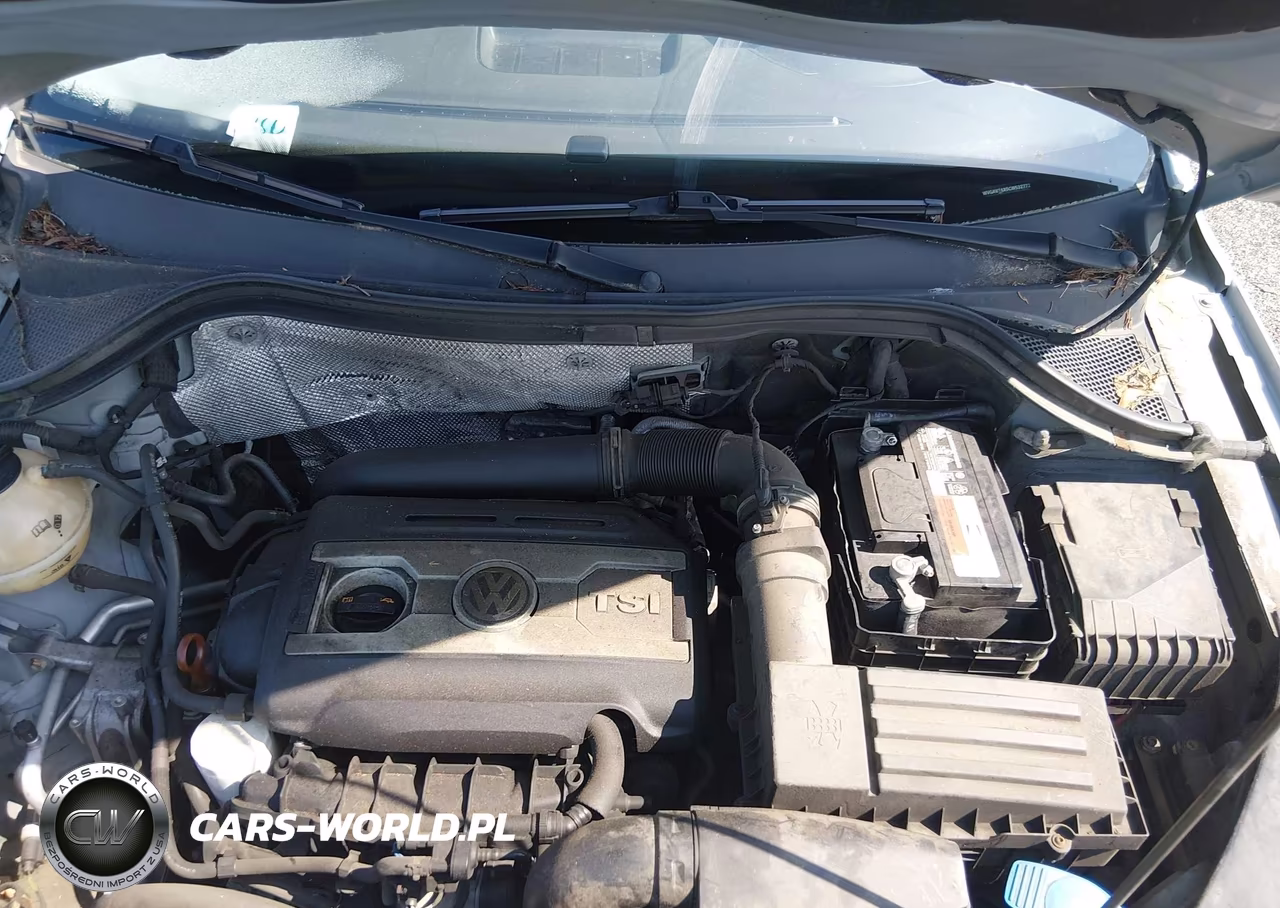 2012 Volkswagen Tiguan S VIN:WVGAV7AX5CW532772 - 10