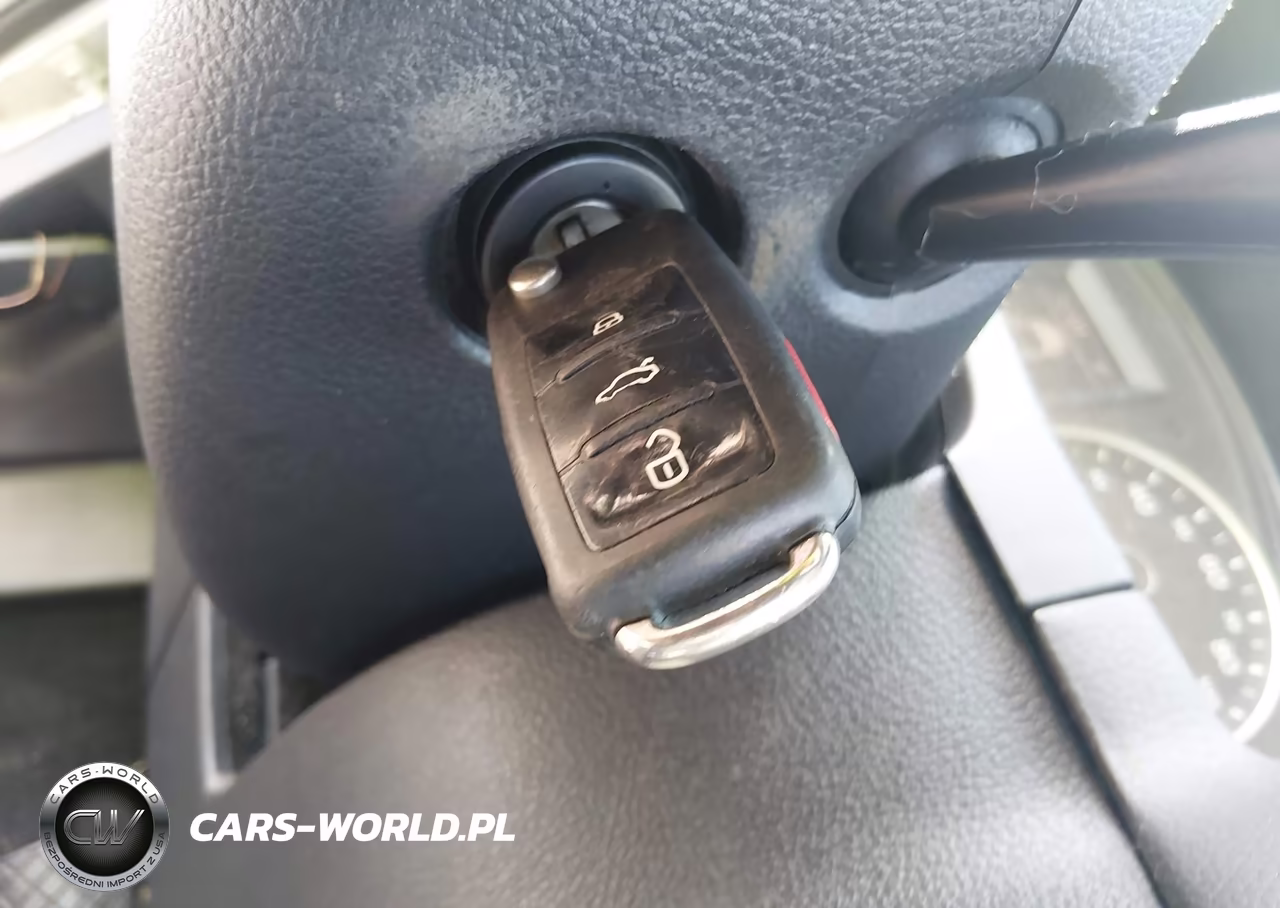 2012 Volkswagen Tiguan S VIN:WVGAV7AX5CW532772 - 11