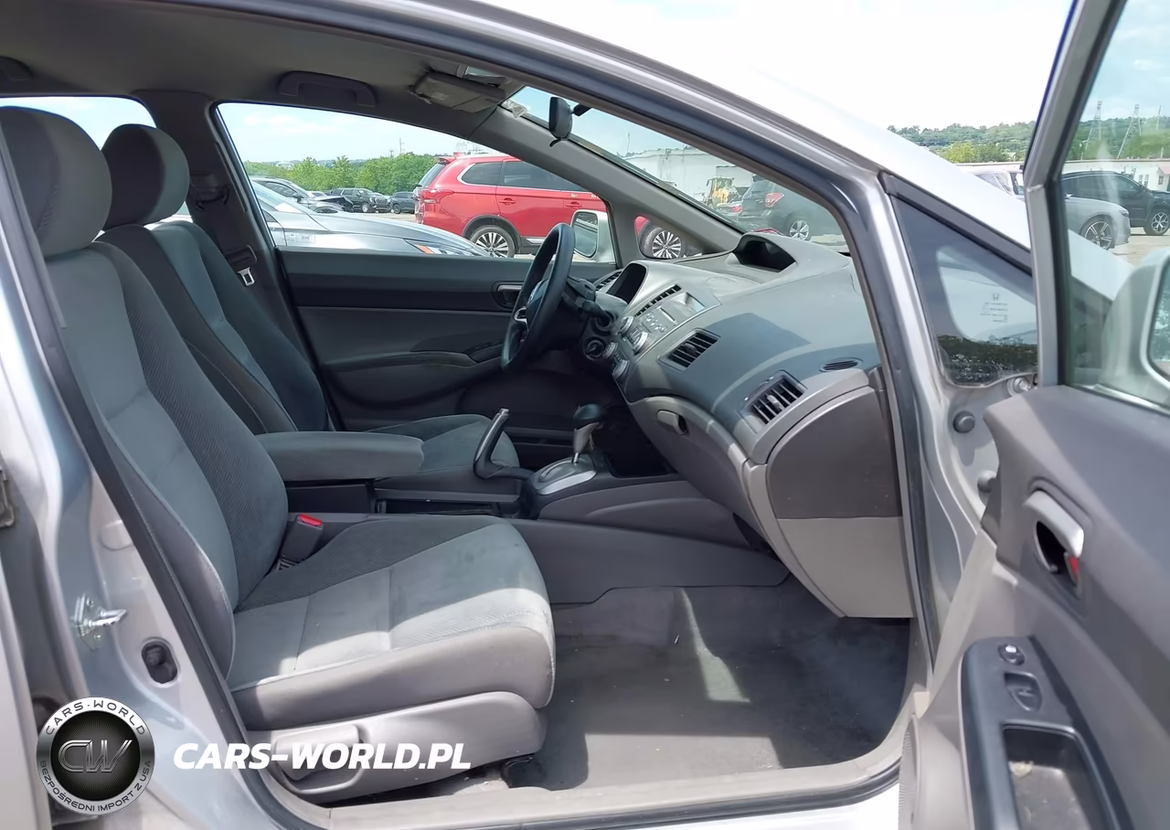 2009 Honda Civic Lx VIN:2HGFA16559H305861 - 5