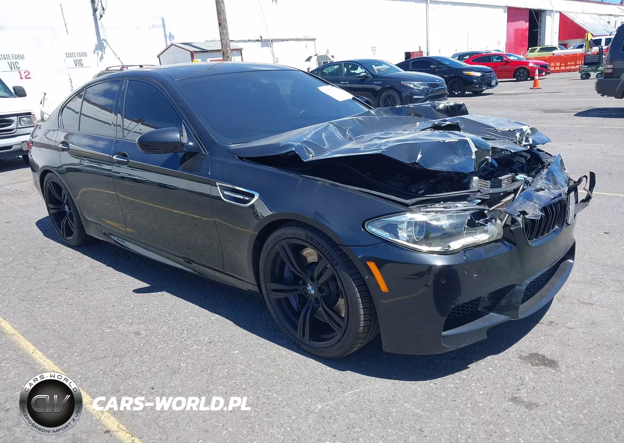 2015 BMW M5 – zdjęcie 1 z 16