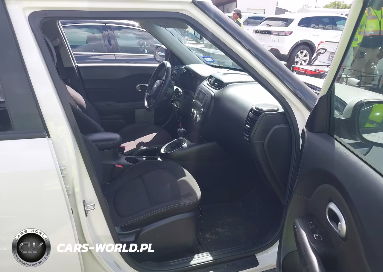 2017 KIA SOUL VIN:KNDJN2A27H7465797 - 5