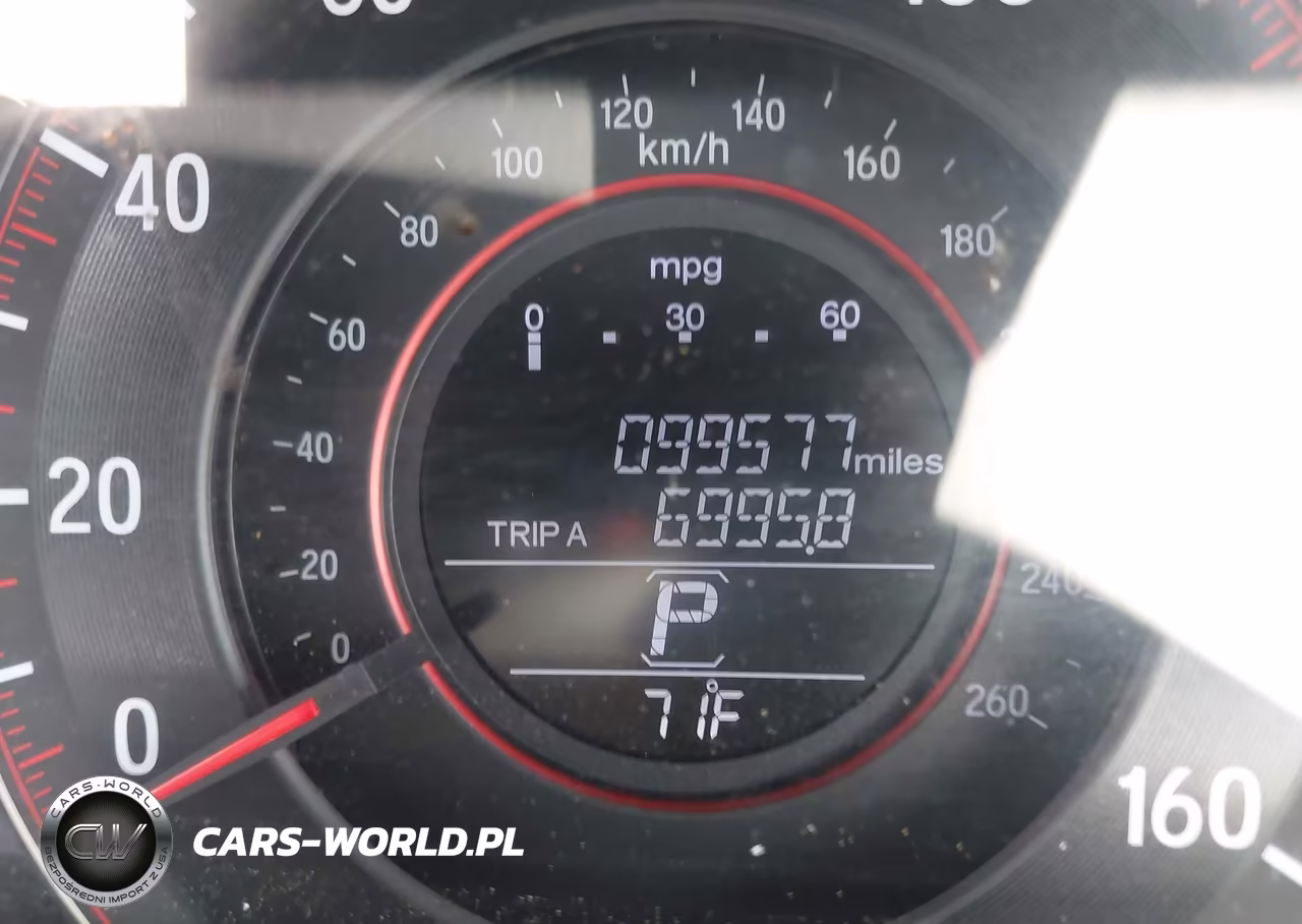 2017 Honda Accord Sport VIN:1HGCR2F57HA023722 - 15