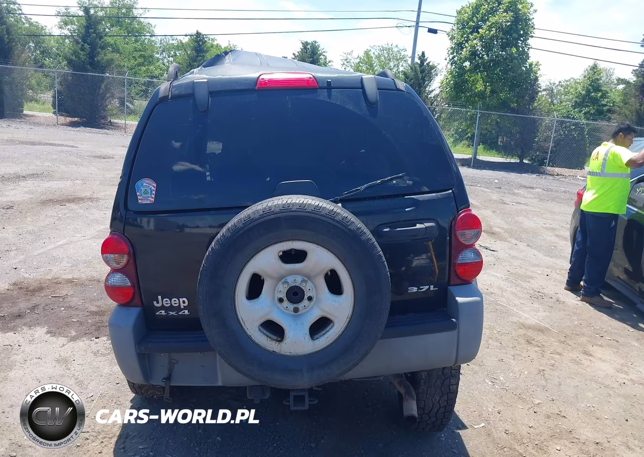 2006 Jeep Liberty Sport VIN:1J4GL48KX6W126725 - 16