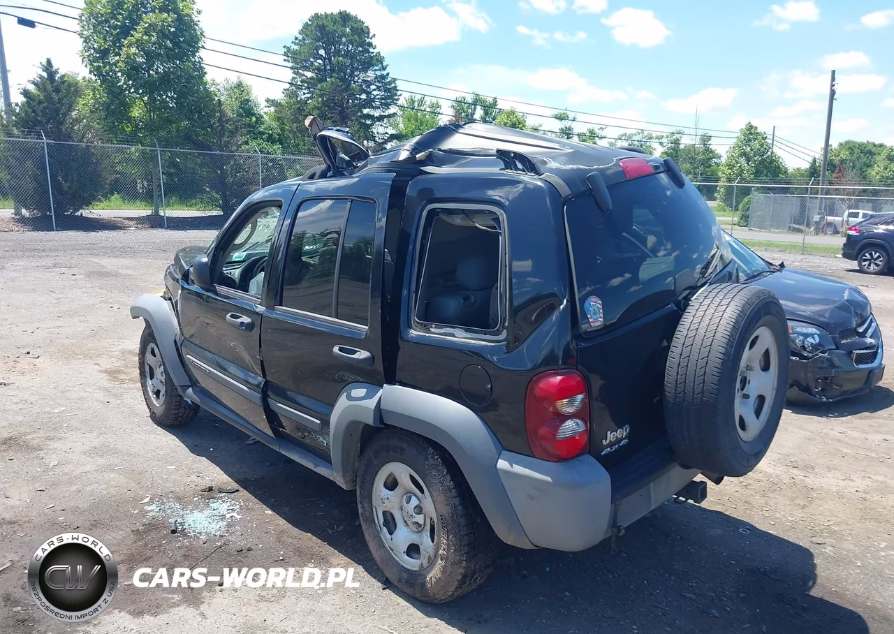 2006 Jeep Liberty Sport VIN:1J4GL48KX6W126725 - 3