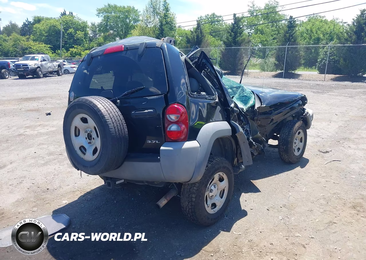 2006 Jeep Liberty Sport VIN:1J4GL48KX6W126725 - 4