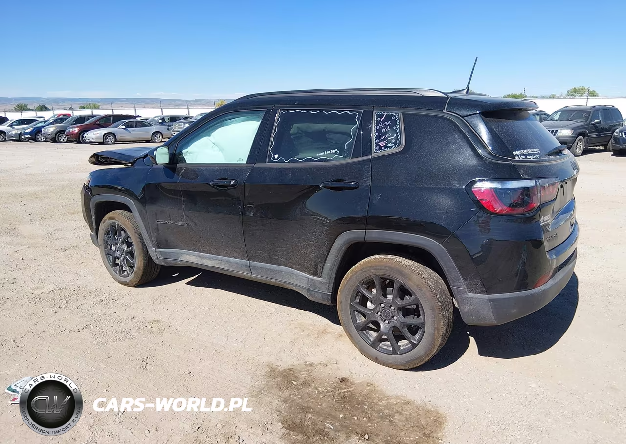2026 Jeep Compass Latitude Altitude VIN:3C4NJDBNXTT169985 - 3