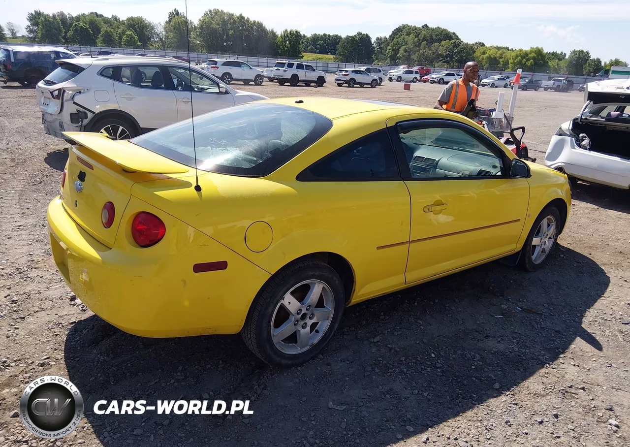 2007 Chevrolet Cobalt Lt VIN:1G1AL15F177215055 - 4