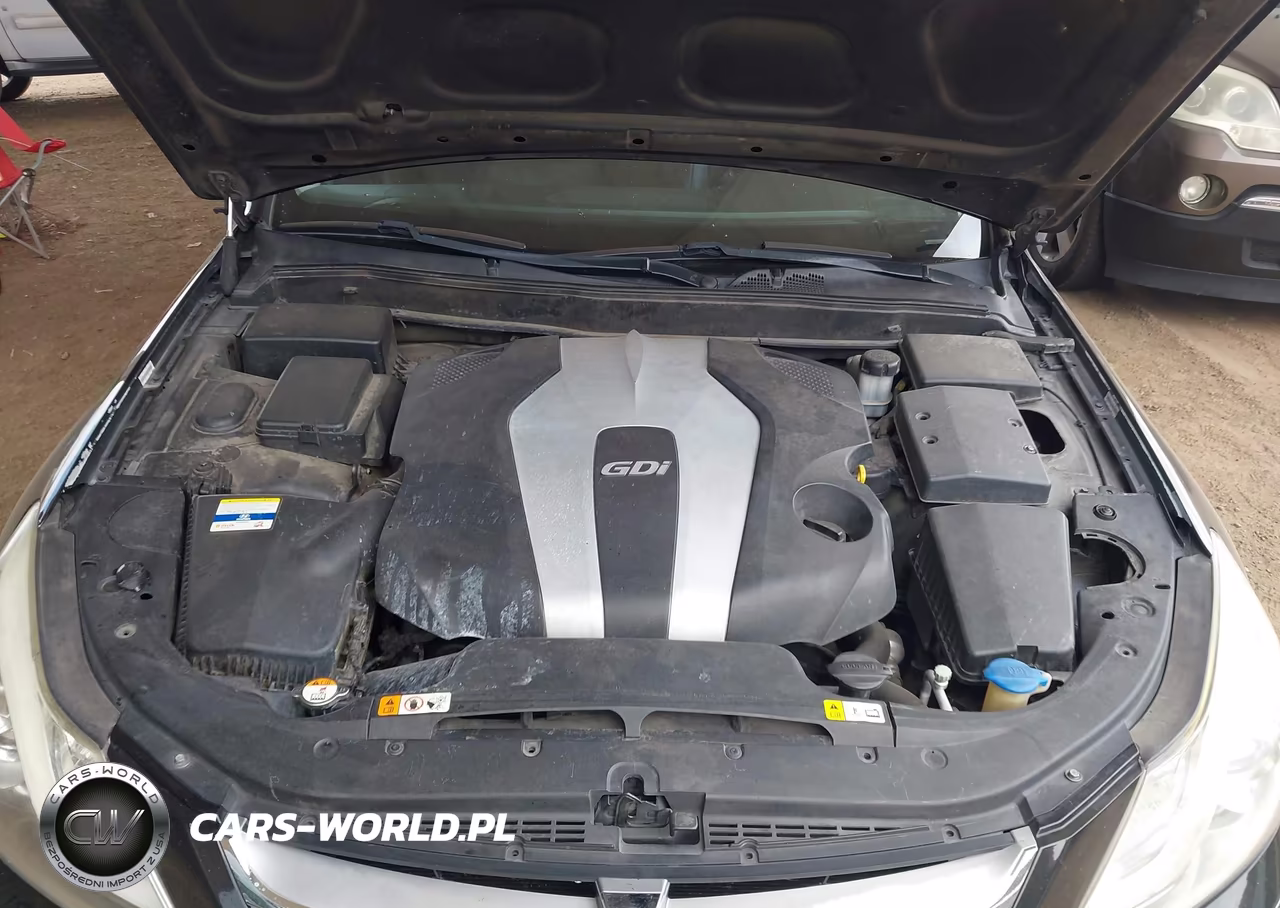 2012 Hyundai Genesis 3.8 VIN:KMHGC4DD4CU158893 - 10
