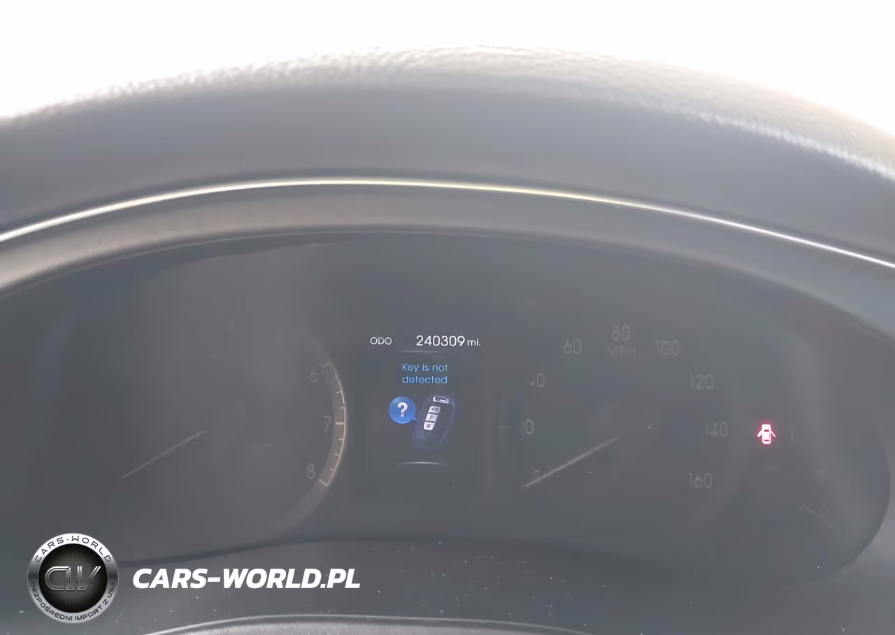 2012 Hyundai Genesis 3.8 VIN:KMHGC4DD4CU158893 - 7
