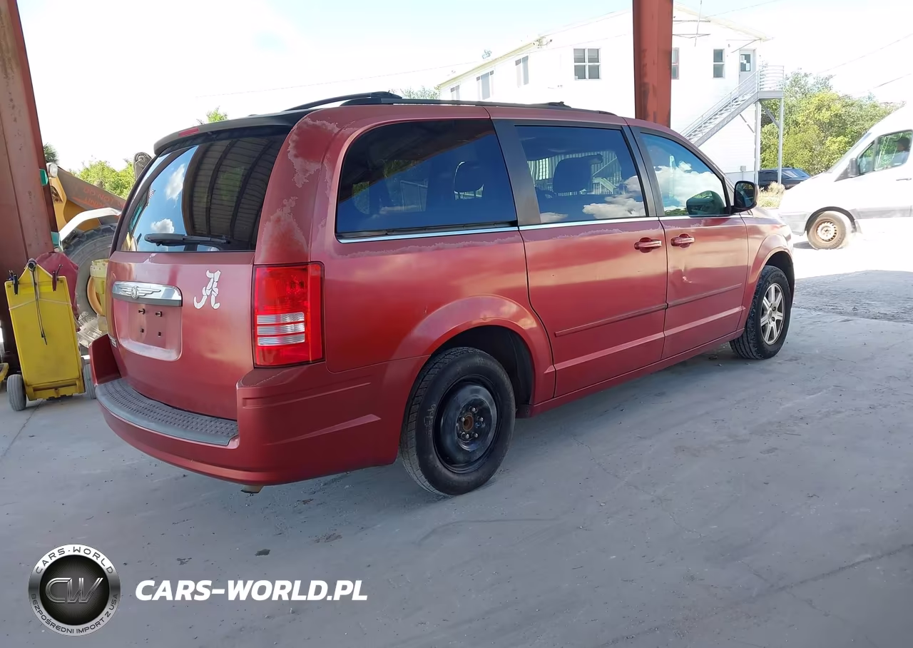 2008 Chrysler Town & Country Touring VIN:2A8HR54P98R832816 - 4
