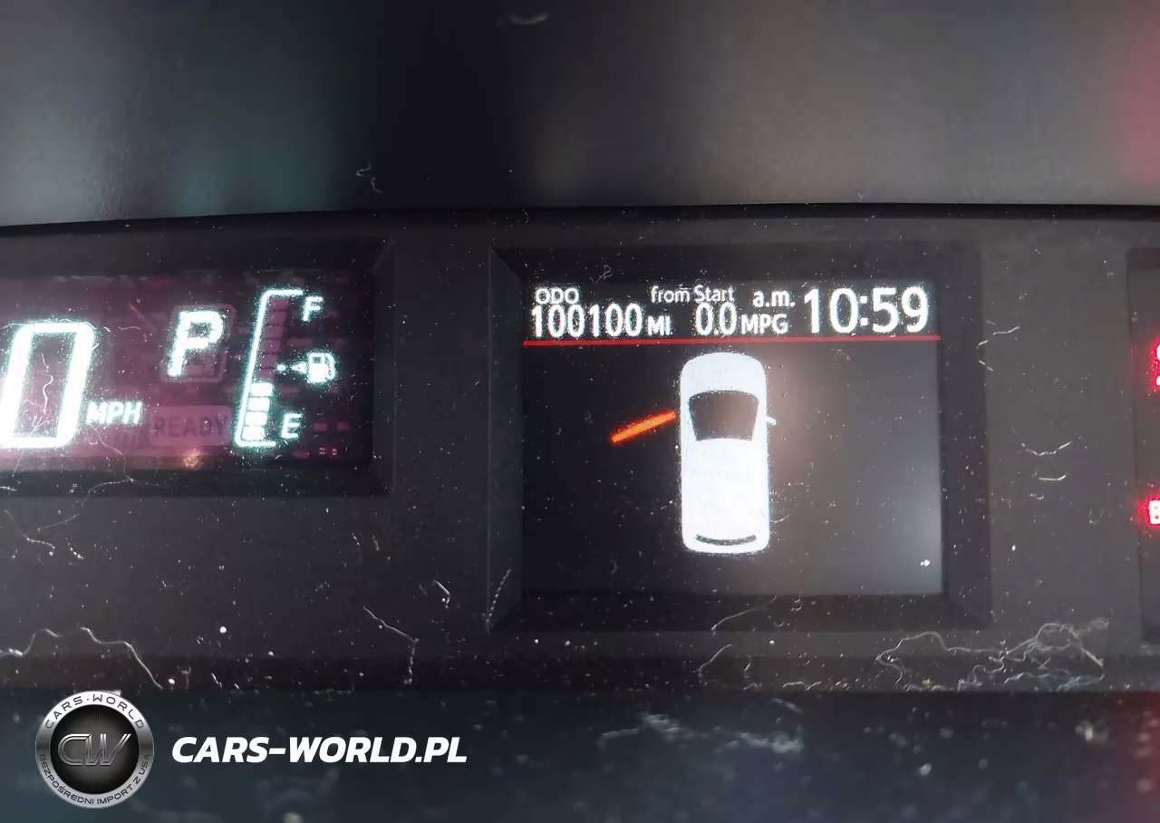 2014 Toyota Prius C VIN:JTDKDTB36E1081724 - 16