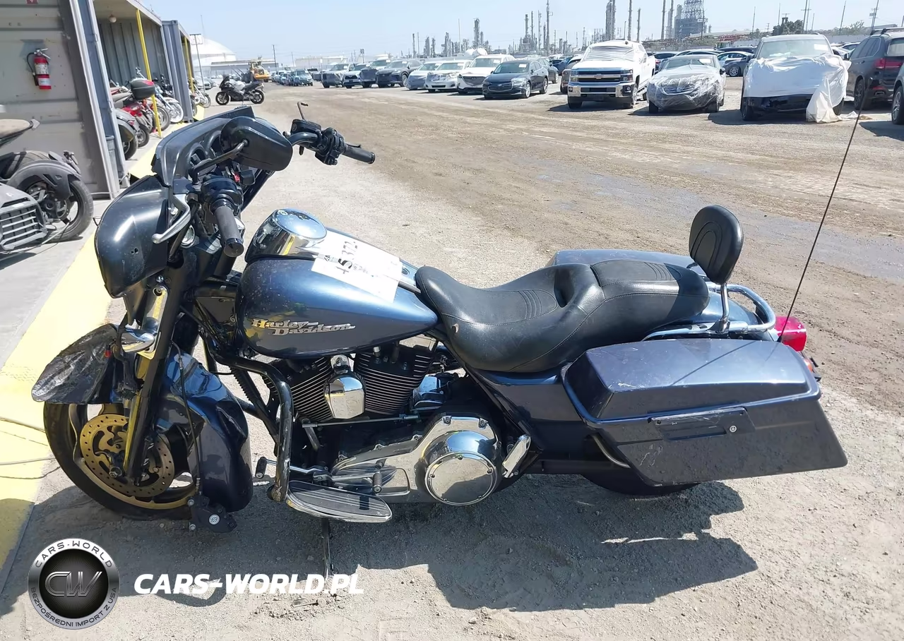 2008 Harley-Davidson Flhx VIN:1HD1KB4338Y622487 - 13