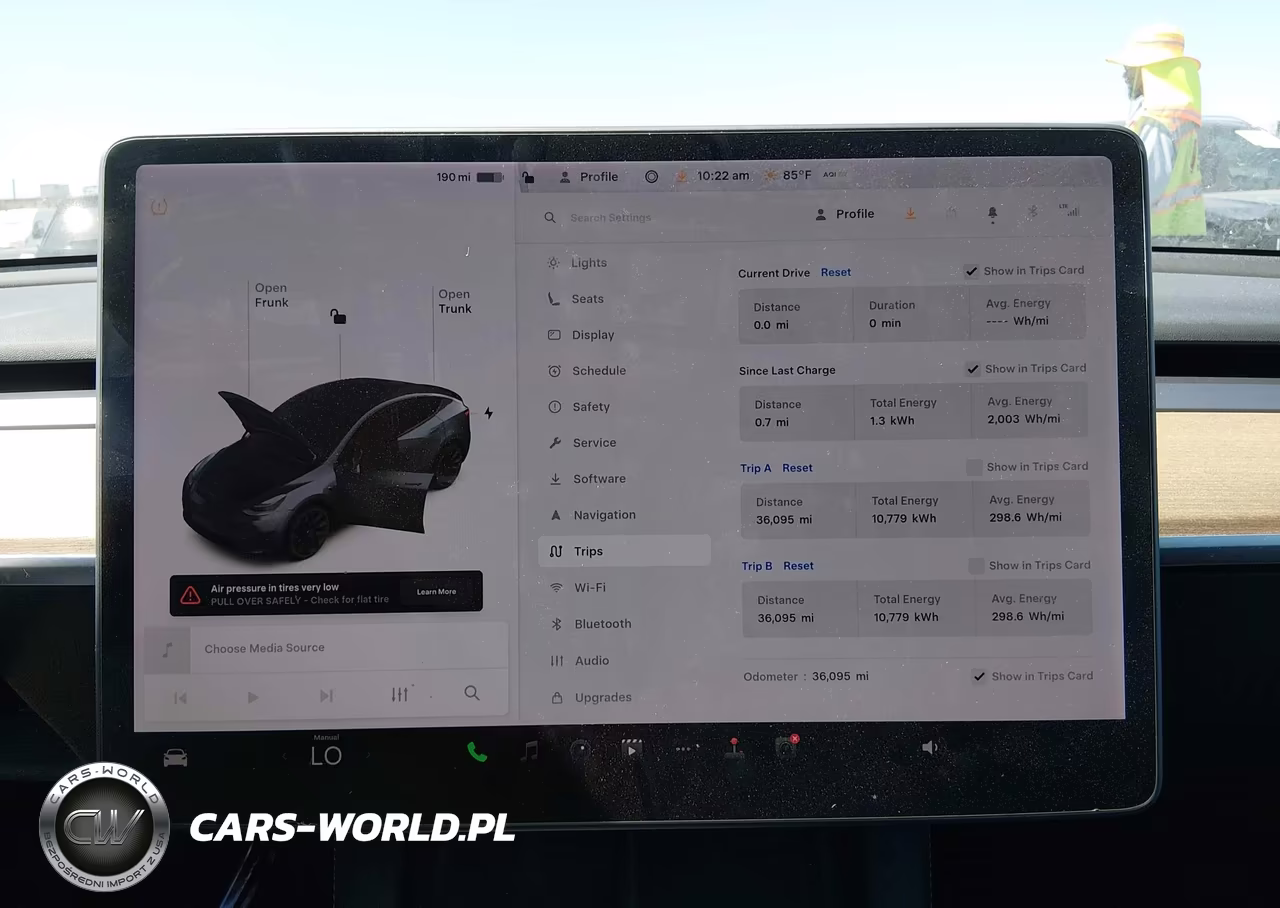 2021 Tesla Model Y Long Range Dual Motor All-Wheel Drive VIN:5YJYGDEE4MF282046 - 19