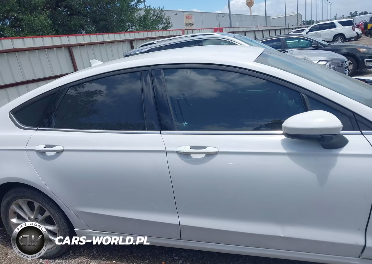 2019 Ford Fusion Se VIN:3FA6P0H77KR276708 - 13