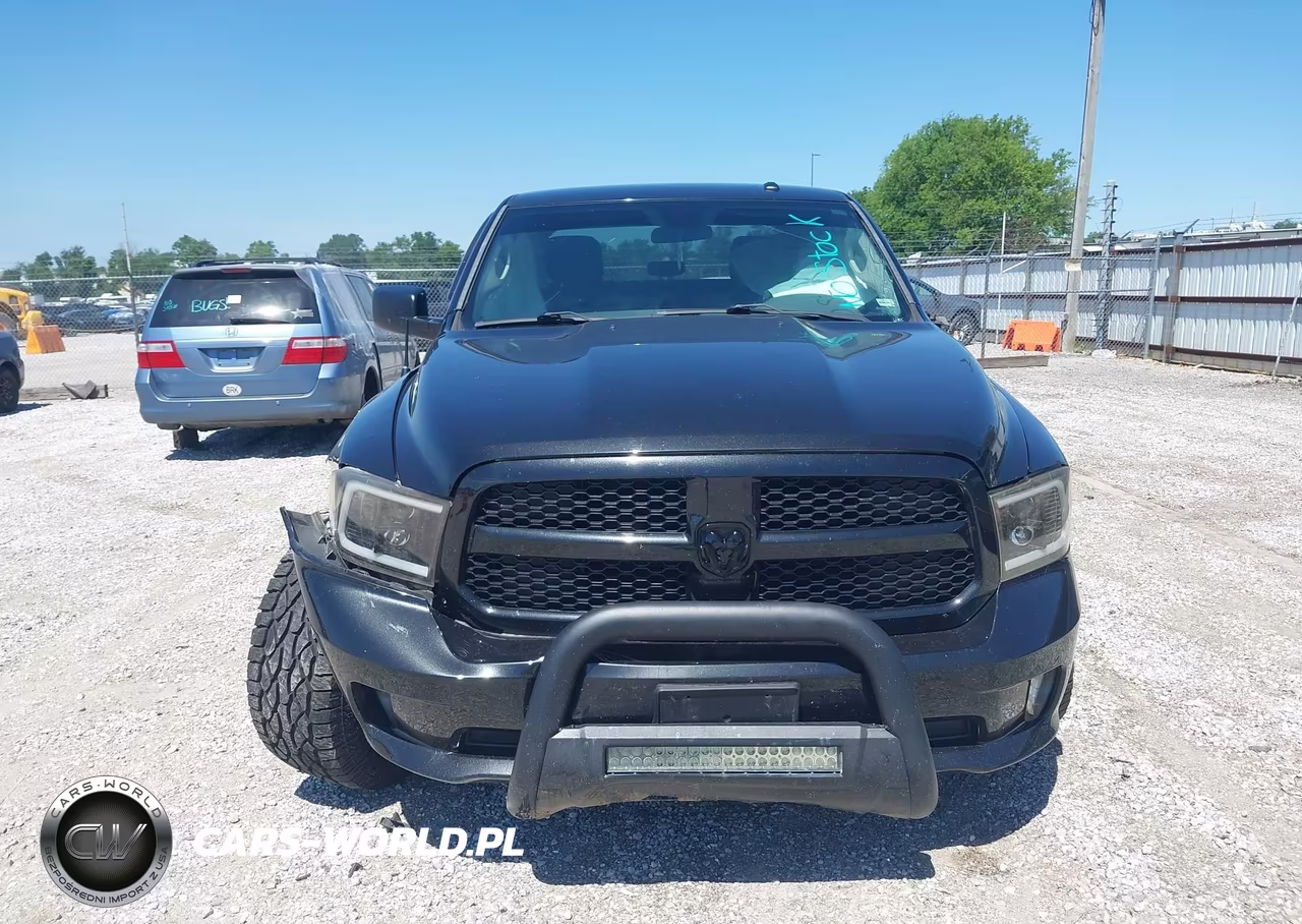 2017 Ram 1500 Express 4X4 5'7 Box VIN:3C6RR7KT0HG605194 - 12