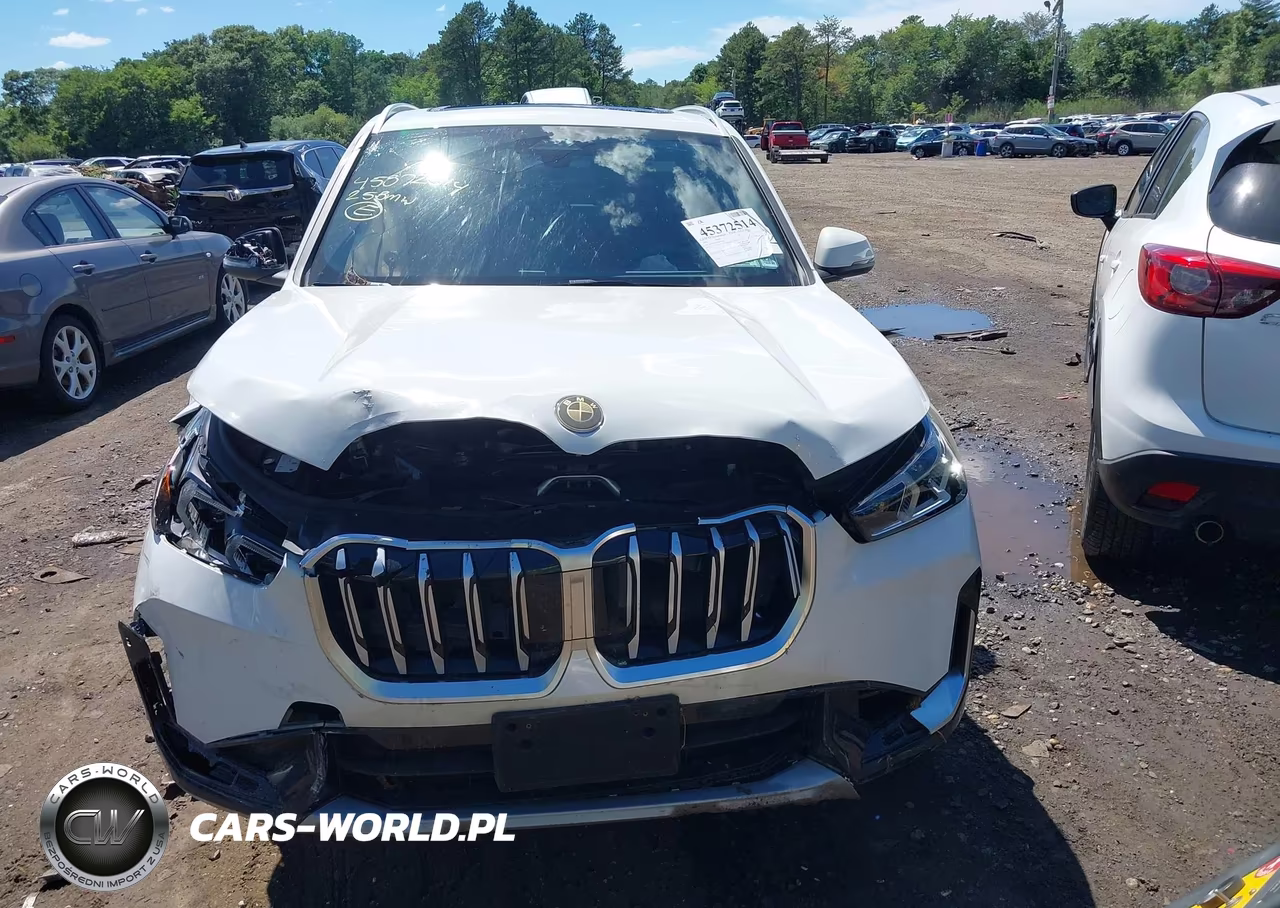 2025 BMW X1 xDrive28I VIN:WBX73EF00S5118102 - 12