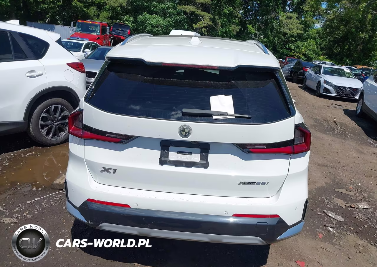 2025 BMW X1 xDrive28I VIN:WBX73EF00S5118102 - 16
