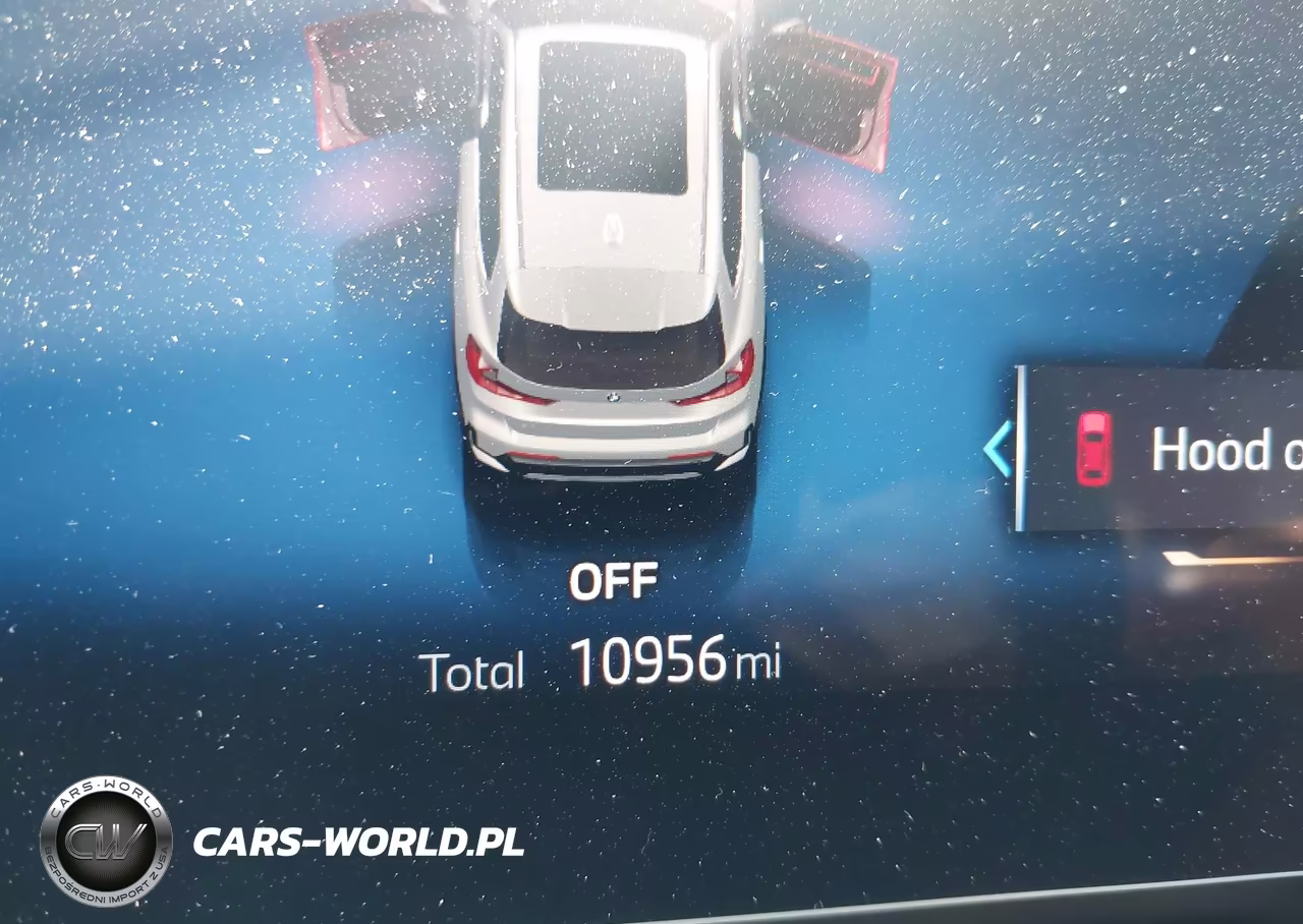 2025 BMW X1 xDrive28I VIN:WBX73EF00S5118102 - 7