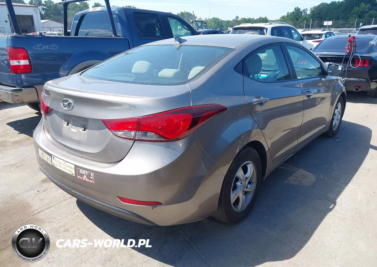 2014 Hyundai Elantra Se VIN:5NPDH4AEXEH527498 - 4
