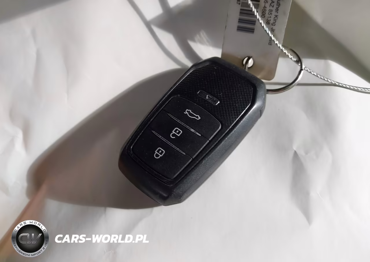 2013 Toyota Prius Two VIN:JTDKN3DU9D0339662 - 11