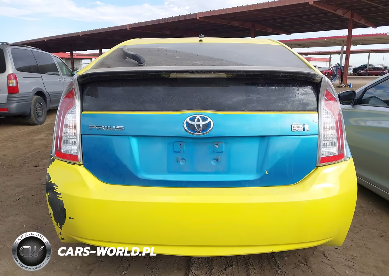 2013 Toyota Prius Two VIN:JTDKN3DU9D0339662 - 16
