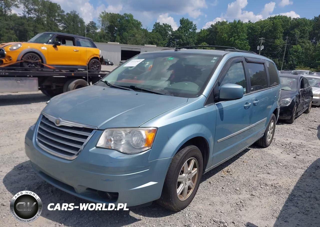2010 Chrysler Town & Country Touring VIN:2A4RR5D17AR241617 - 2