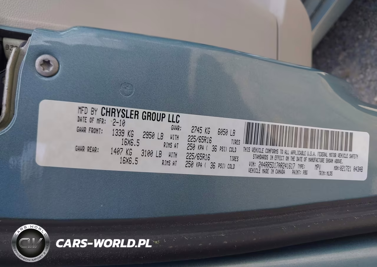 2010 Chrysler Town & Country Touring VIN:2A4RR5D17AR241617 - 9