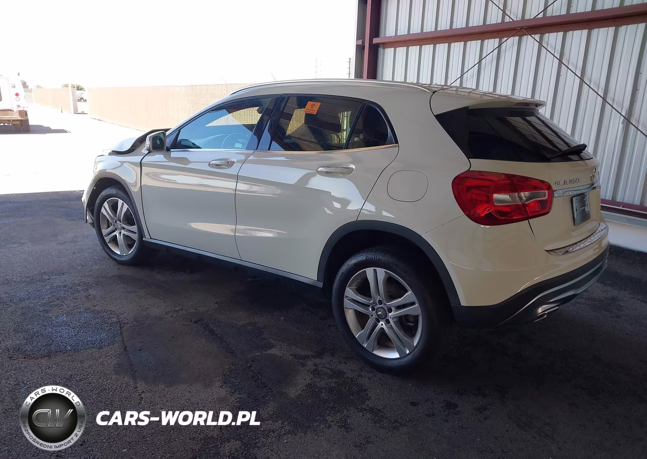 2017 Mercedes-Benz Gla 250 4Matic VIN:WDCTG4GB8HJ308508 - 3