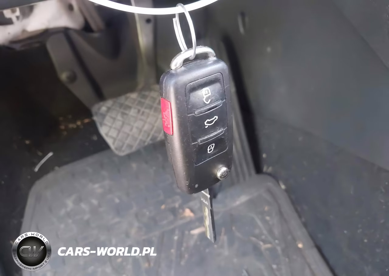 2016 Volkswagen Tiguan S VIN:WVGAV7AX4GW586456 - 11