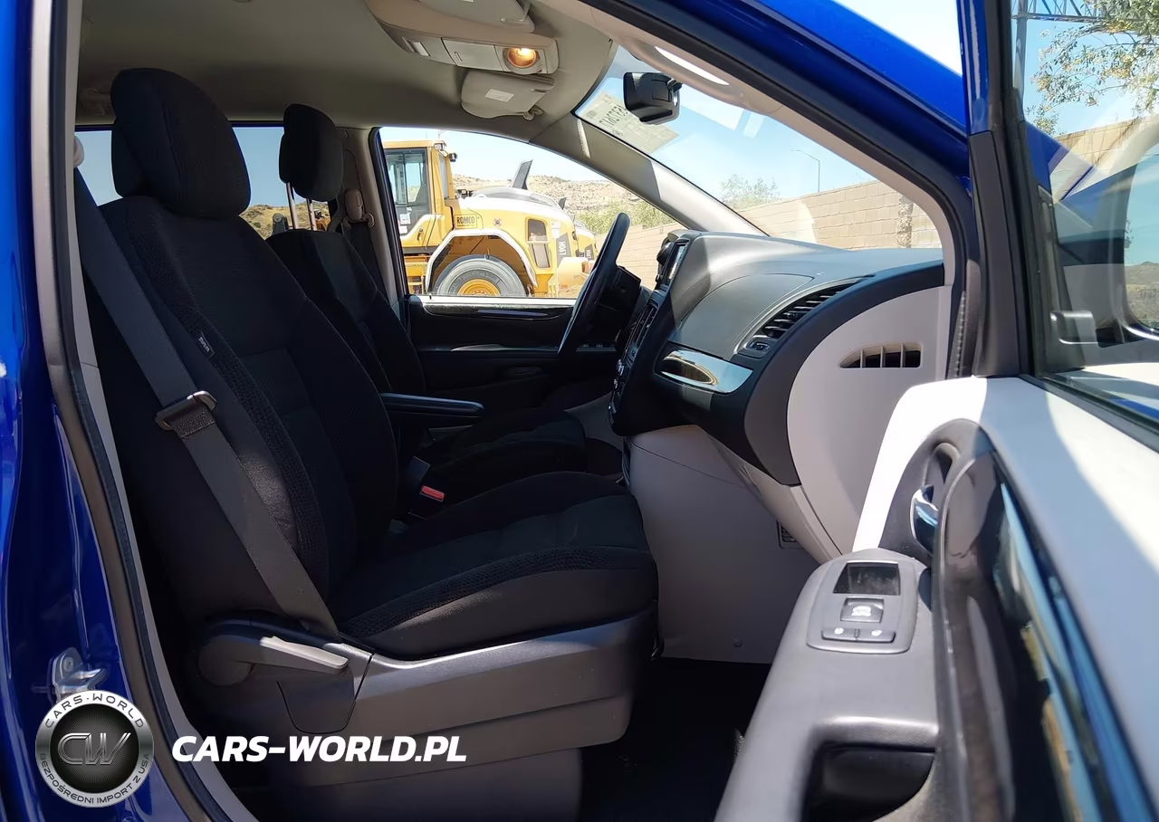 2018 Dodge Grand Caravan Se VIN:2C4RDGBG6JR248596 - 5