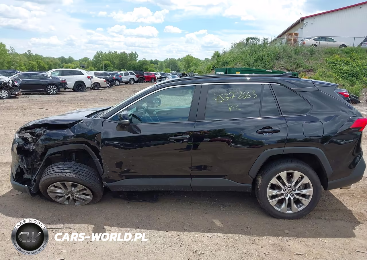 2023 Toyota Rav4 Xle Premium VIN:2T3A1RFV3PC361352 - 14