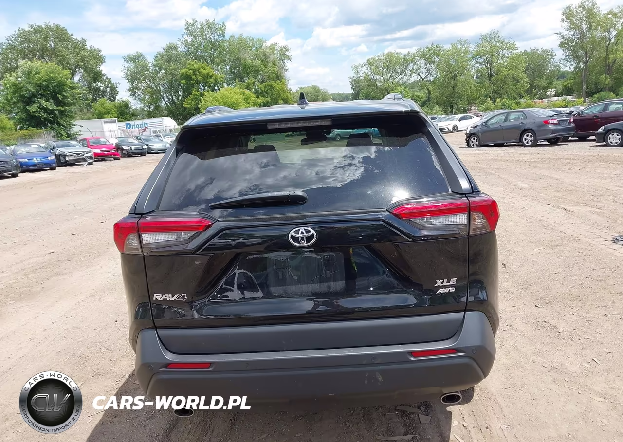 2023 Toyota Rav4 Xle Premium VIN:2T3A1RFV3PC361352 - 16