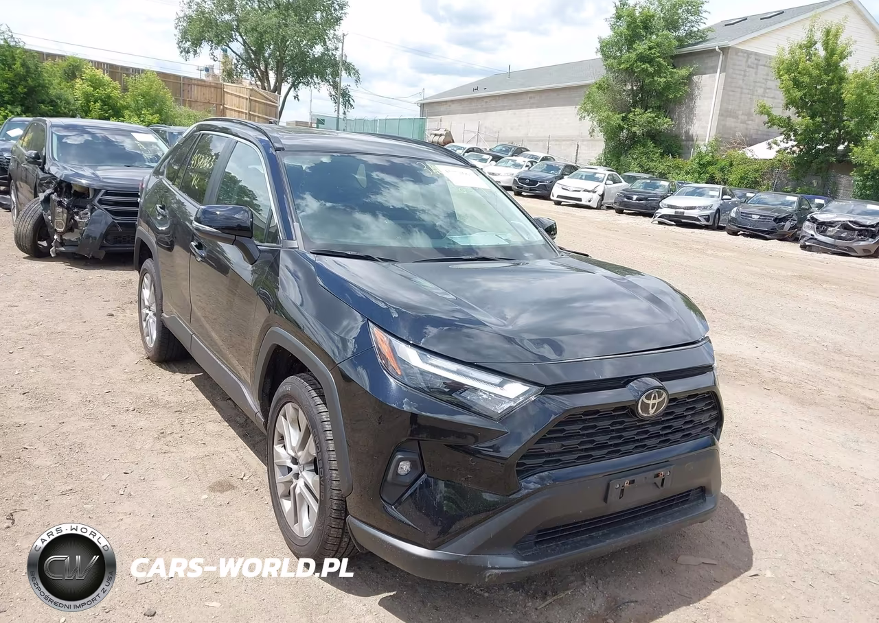 2023 Toyota Rav4 Xle Premium VIN:2T3A1RFV3PC361352 - 6