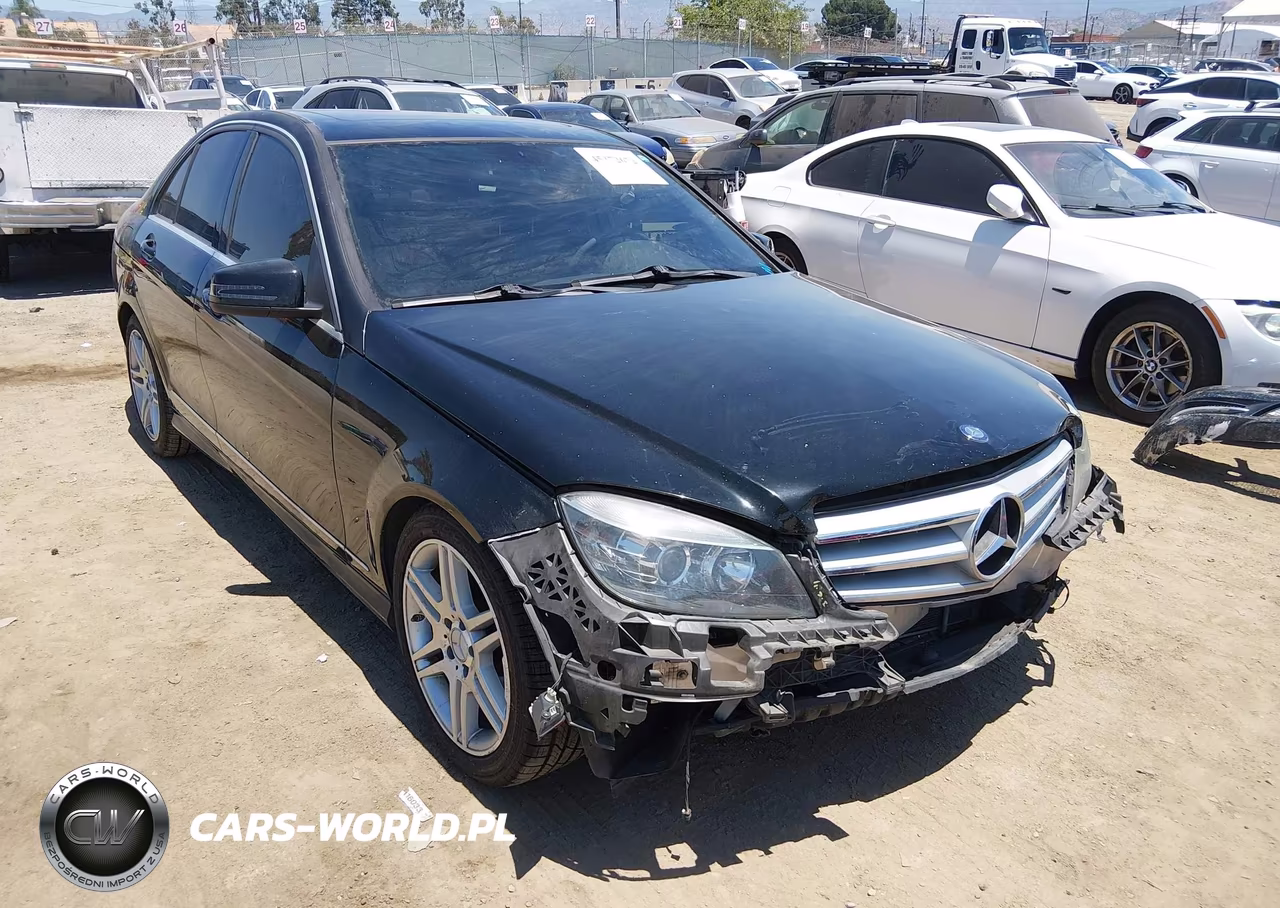 2011 Mercedes-Benz C 300 Sport 4Matic – zdjęcie 1 z 17