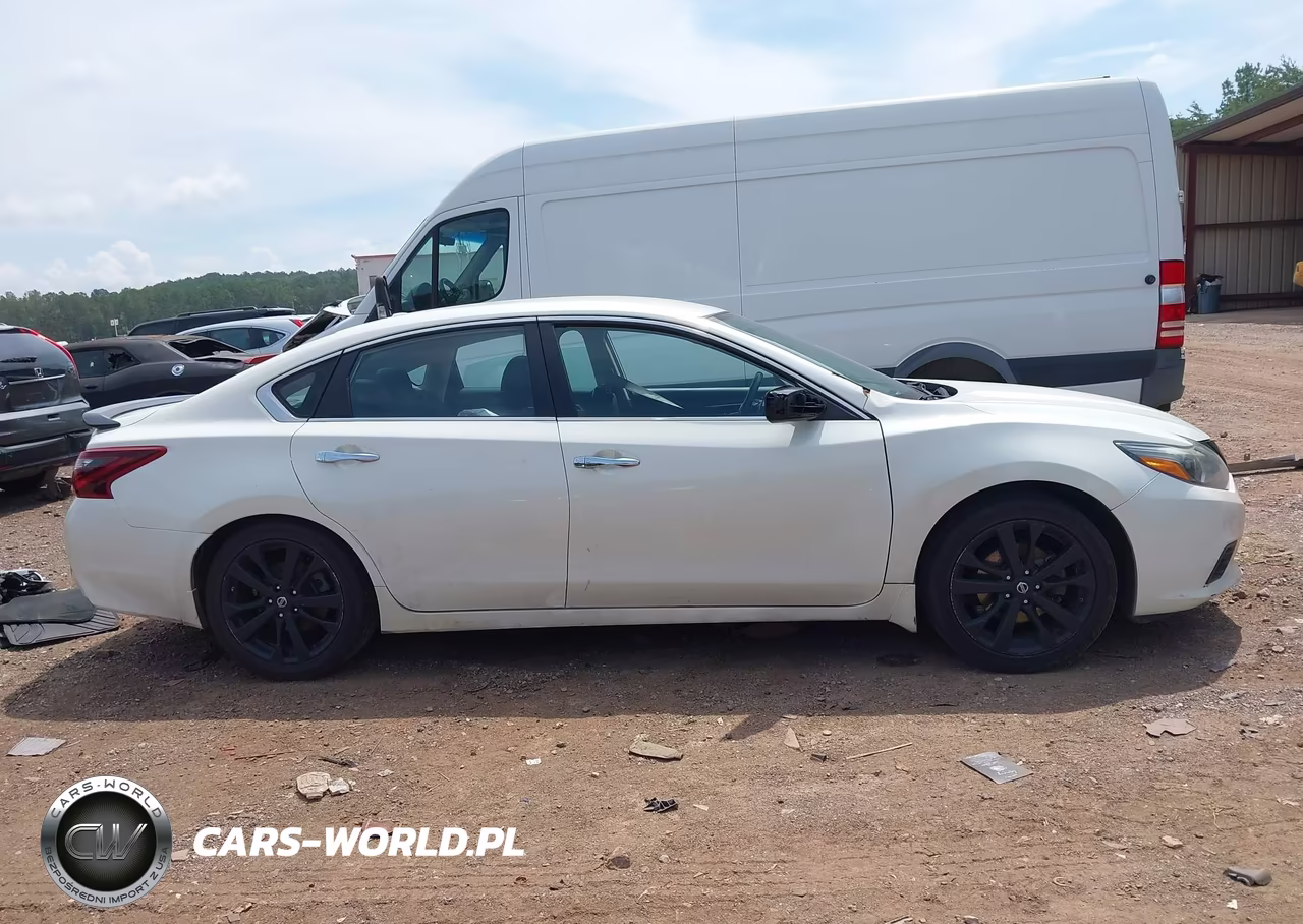 2018 Nissan Altima 2.5 Sr VIN:1N4AL3AP9JC161834 - 14